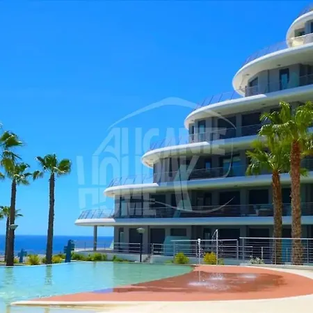Fantastic Infinity View . Wifi. Parking