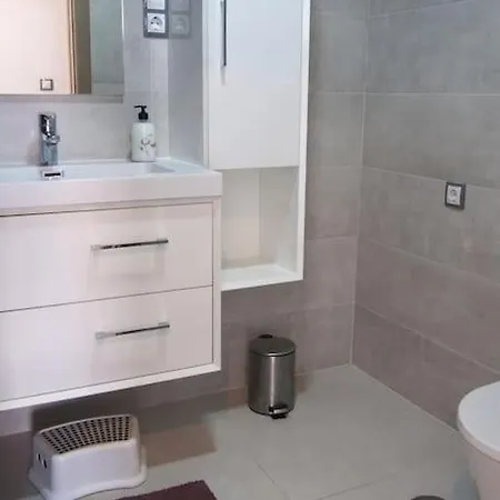 Apartment Fantastic Infinity View . Wifi. Parking Arenales del Sol