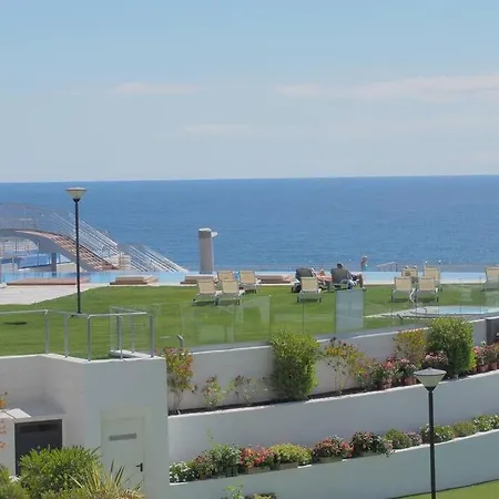 Fantastic Infinity View . Wifi. Parking Apartment Arenales del Sol